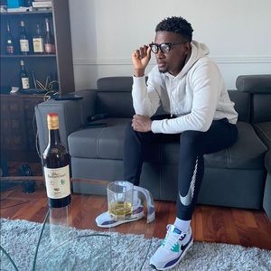 Meet your Posher, Reginald